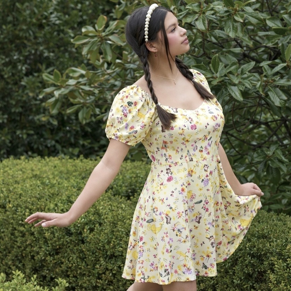 Disney Princess Milkmaid Derby Dress Beauty and the Beast Fit Flare Puff Sleeve